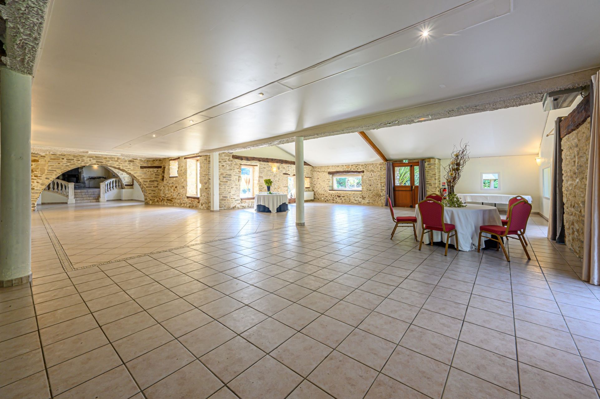 maison de luxe 28 Pièces en vente sur ST NOLFF (56250)