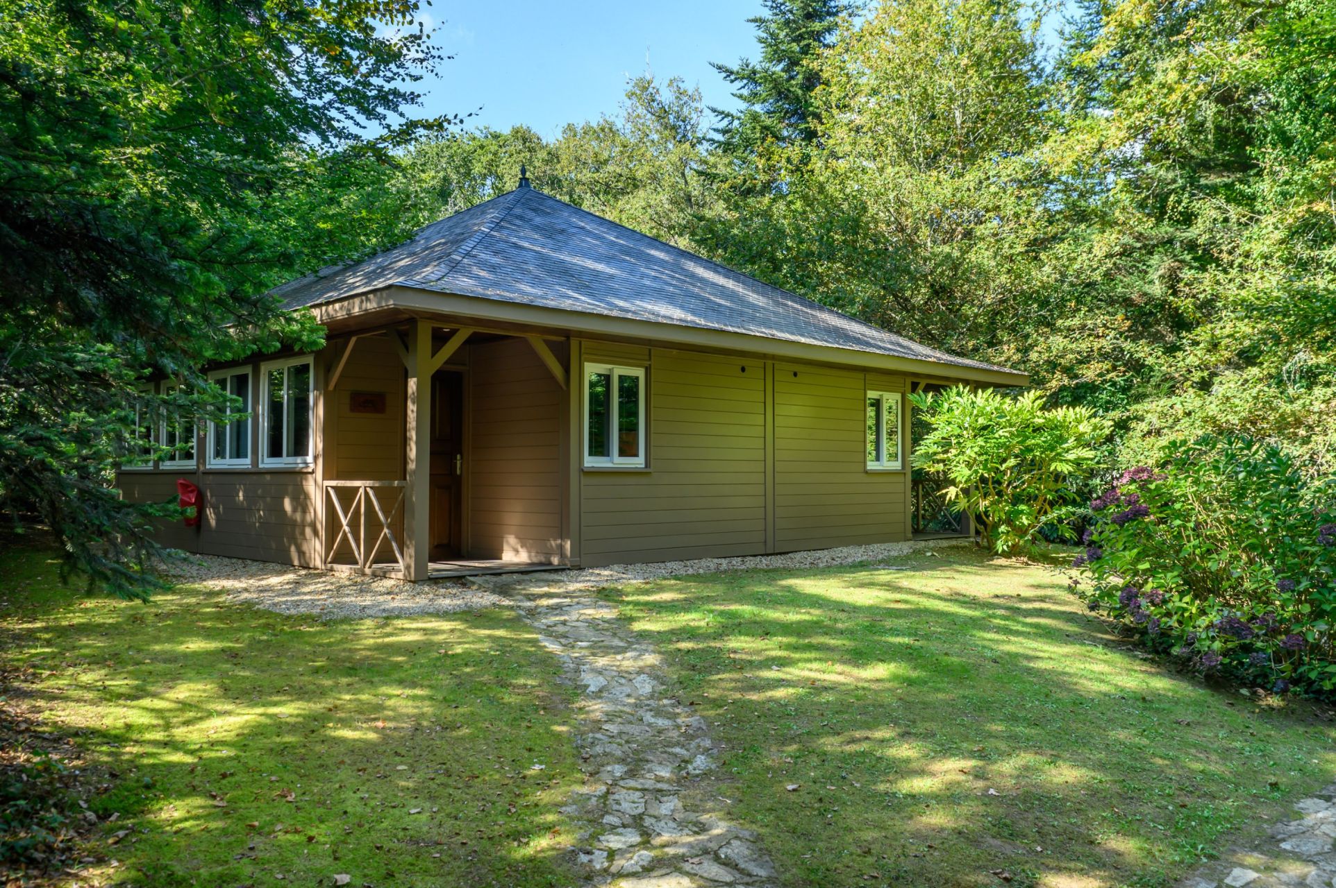 maison de luxe 28 Pièces en vente sur ST NOLFF (56250)