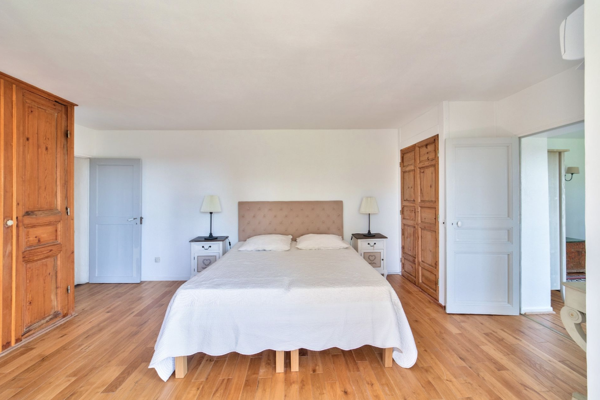 maison de luxe 5 Pièces en location sur AIX EN PROVENCE (13100)