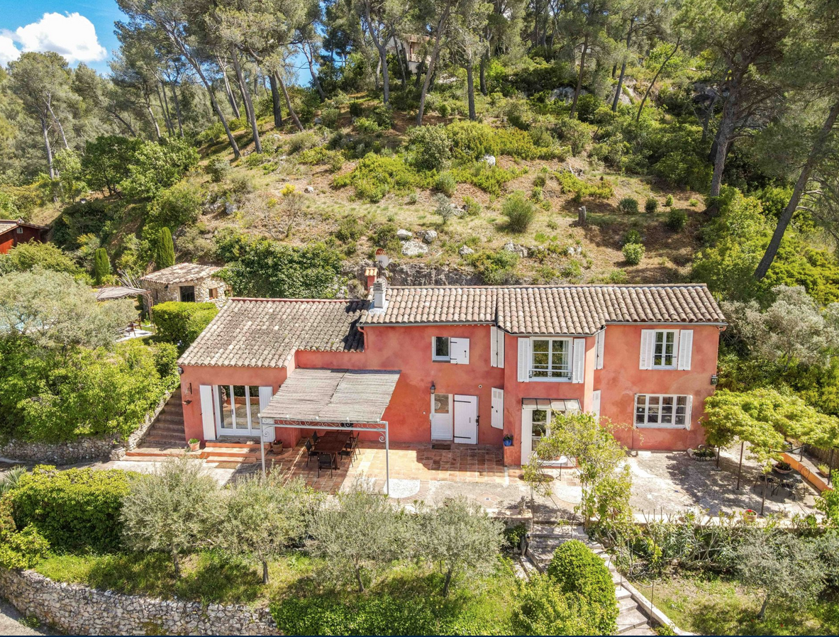 maison de luxe 5 Pièces en location sur AIX EN PROVENCE (13100)
