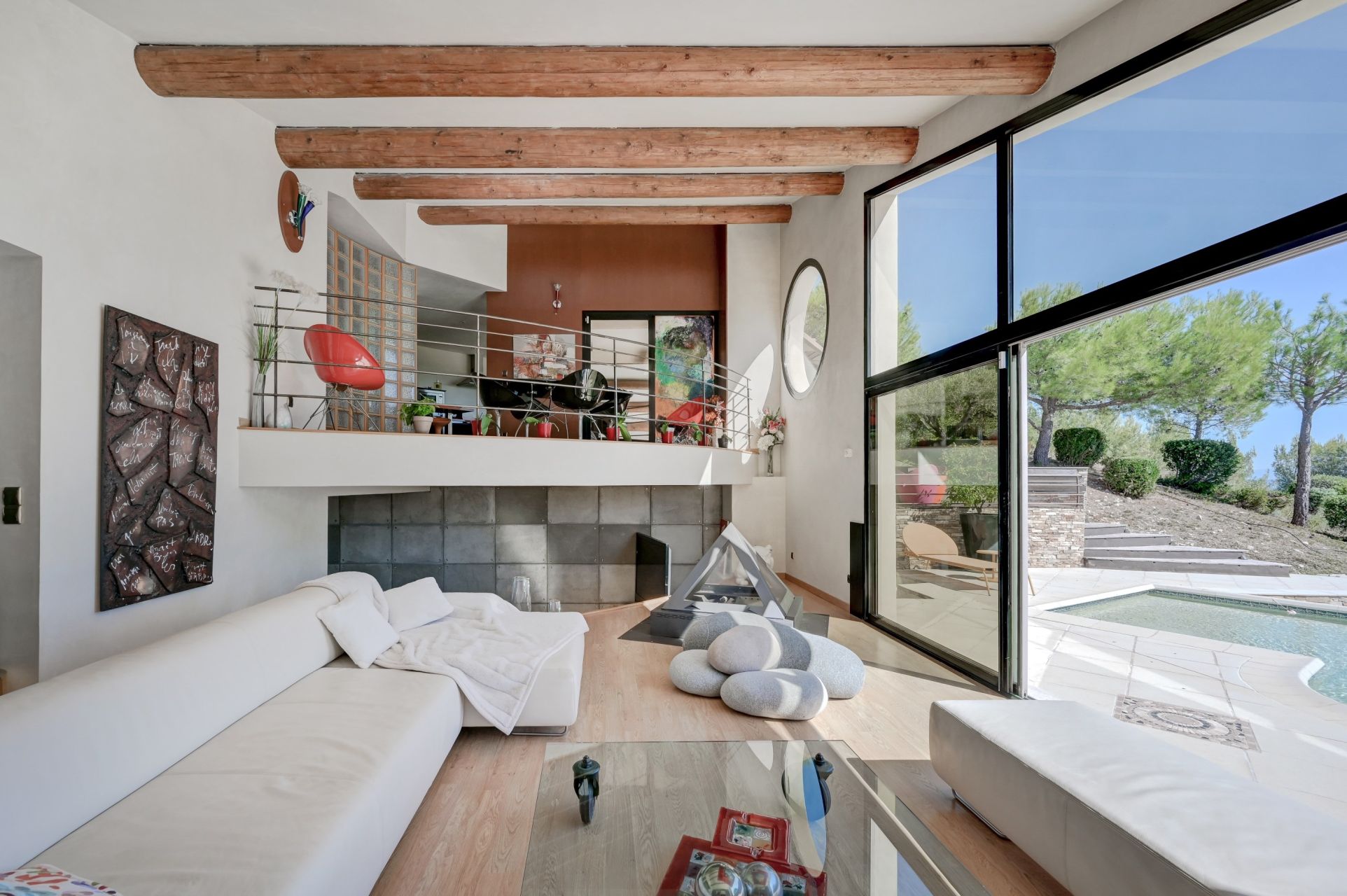luxury house 6 Rooms for sale on VILLENEUVE LES AVIGNON (30400)