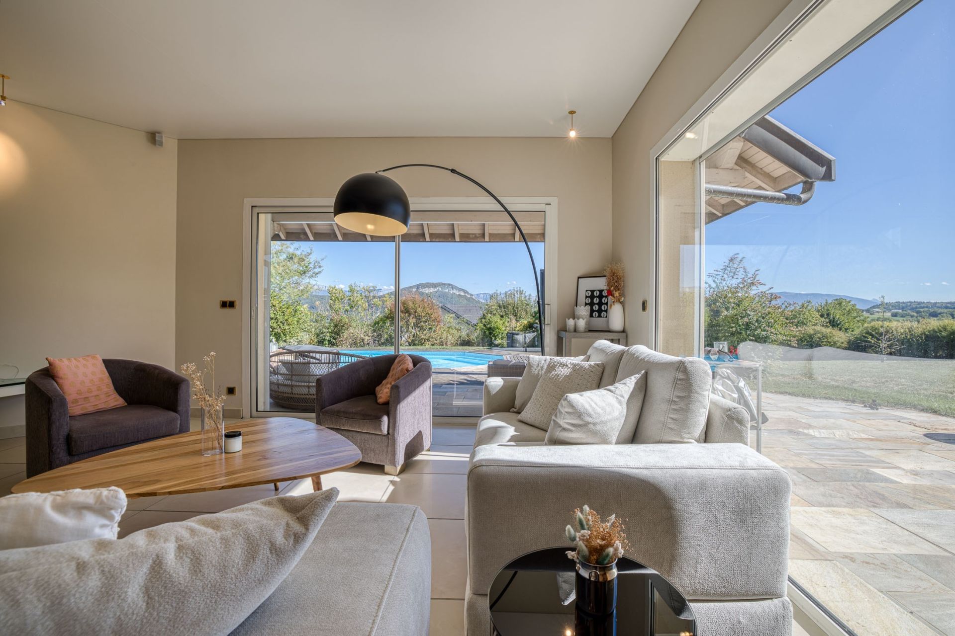 maison de luxe 10 Pièces en vente sur LA BALME DE SILLINGY (74330)