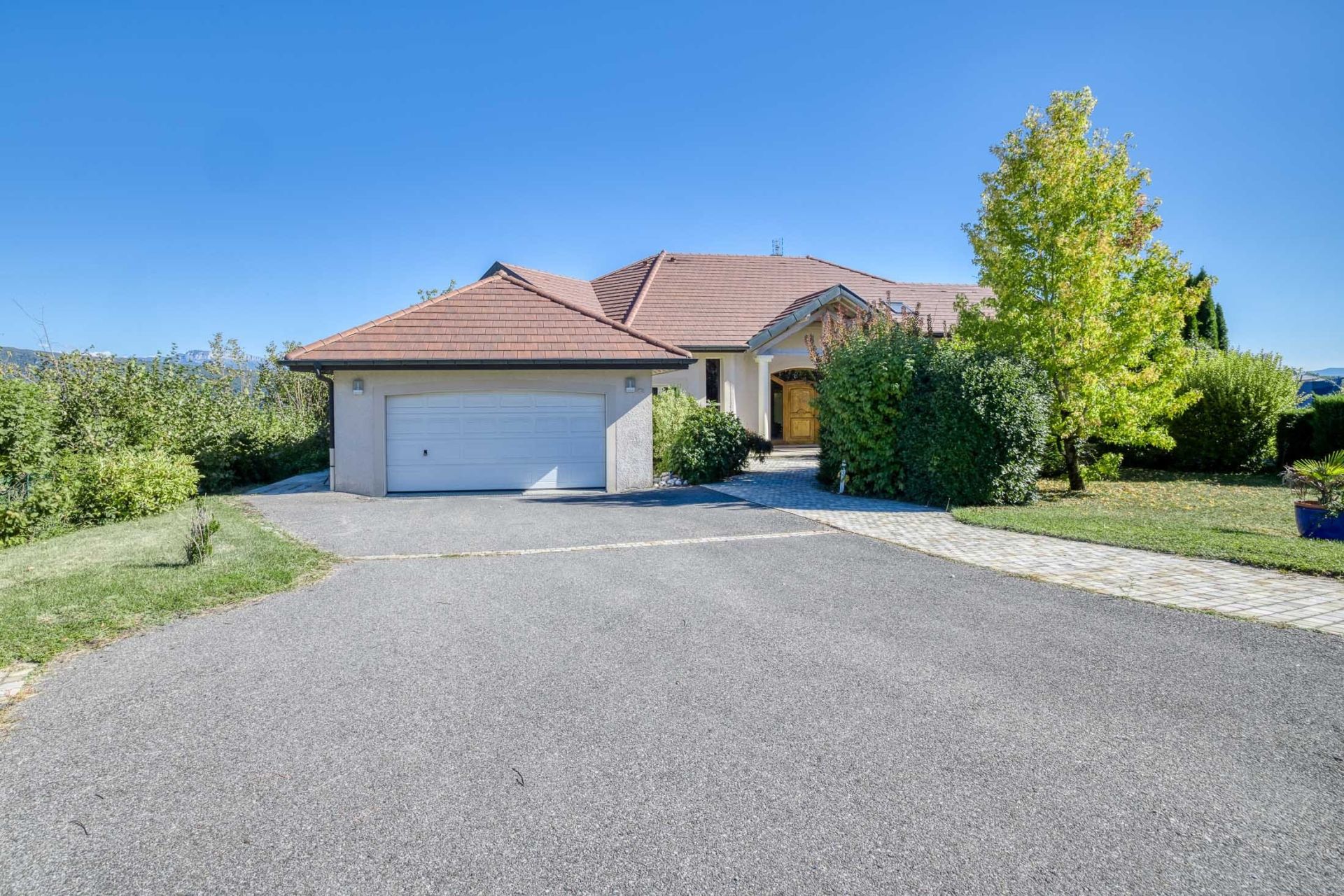 maison de luxe 10 Pièces en vente sur LA BALME DE SILLINGY (74330)