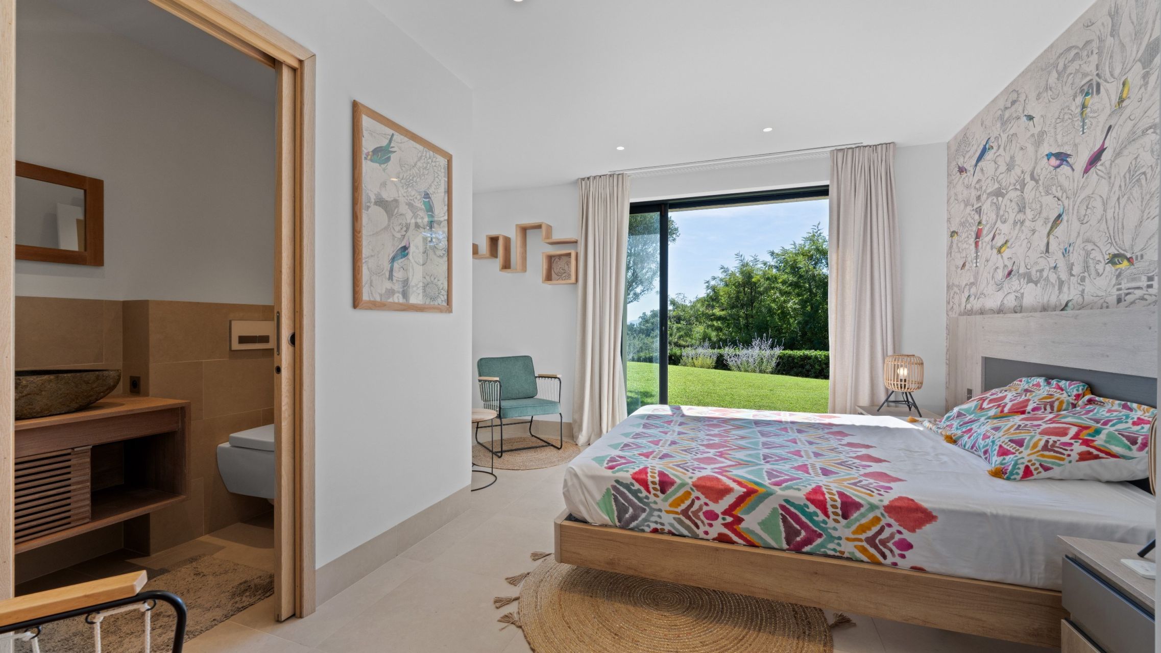 maison contemporaine 9 Pièces en vente sur GRIMAUD (83310)