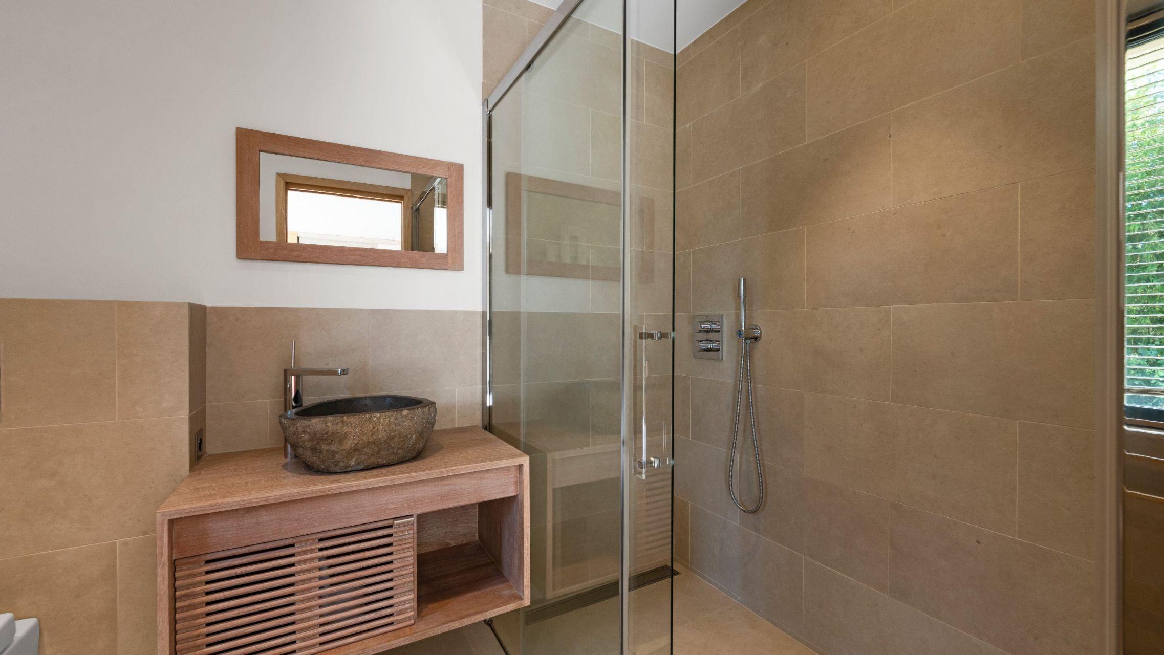 maison contemporaine 9 Pièces en vente sur GRIMAUD (83310)