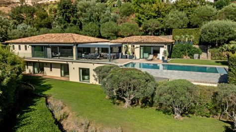 Vente Maison contemporaine Grimaud 9&nbsp;Pièces 350&nbsp;m²