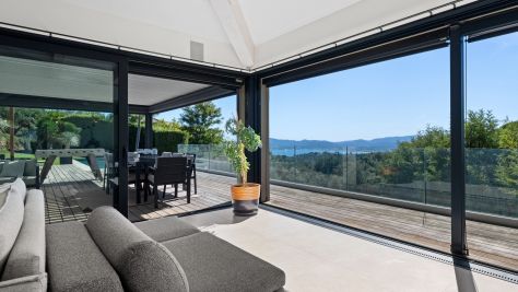 Vente Maison contemporaine Grimaud 9&nbsp;Pièces 350&nbsp;m²