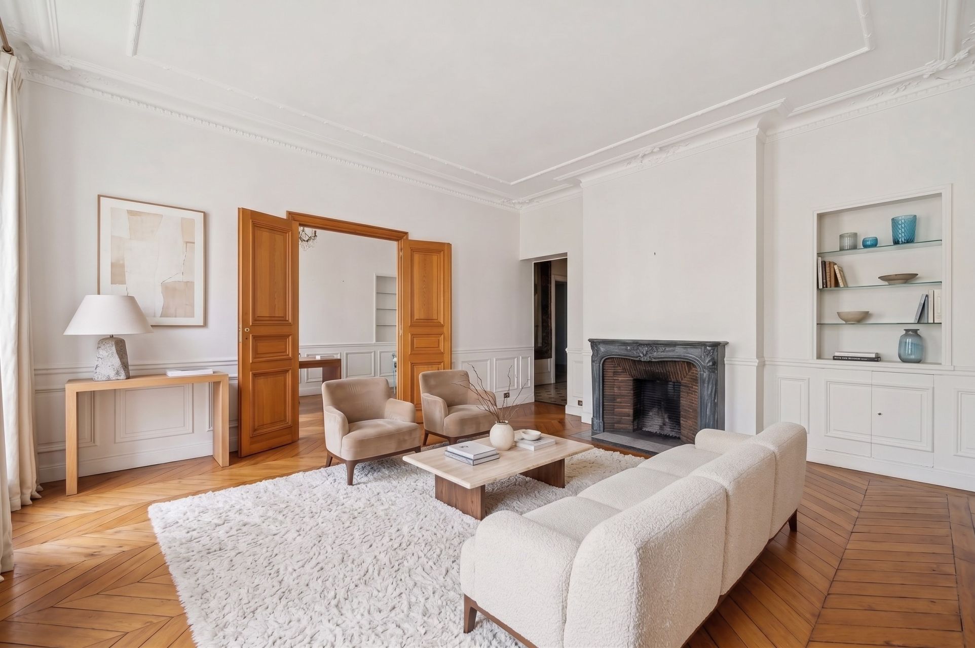 luxury apartment 5 Rooms for sale on PARIS (75004)