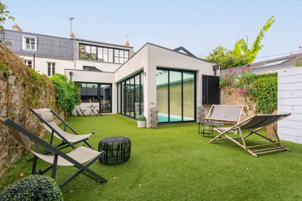 Sale Luxury house Nantes 7&nbsp;Rooms 248&nbsp;m²