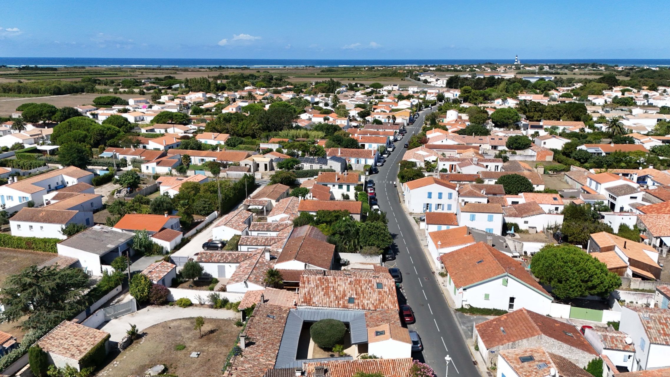 luxury house 7 Rooms for sale on ST DENIS D OLERON (17650)