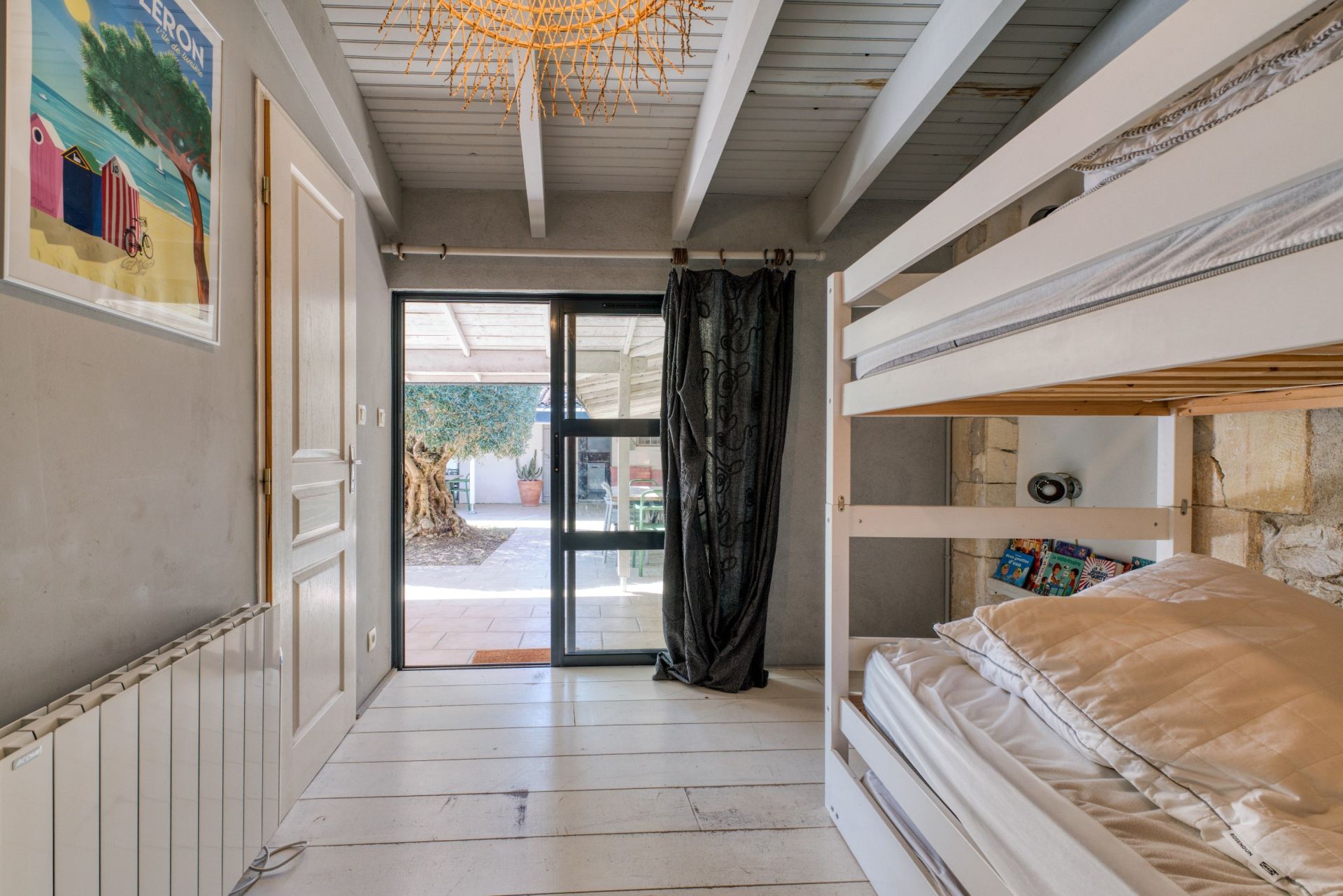 luxury house 7 Rooms for sale on ST DENIS D OLERON (17650)