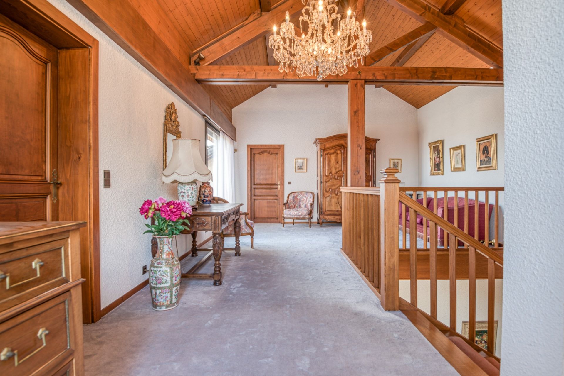 luxury house 9 Rooms for sale on DIVONNE LES BAINS (01220)
