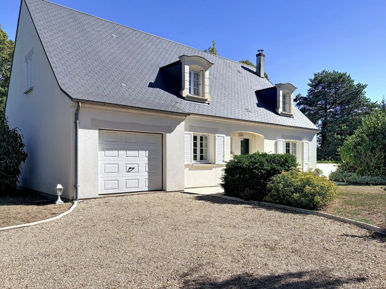 maison de luxe 6 Pièces en vente sur ORLEANS (45000)
