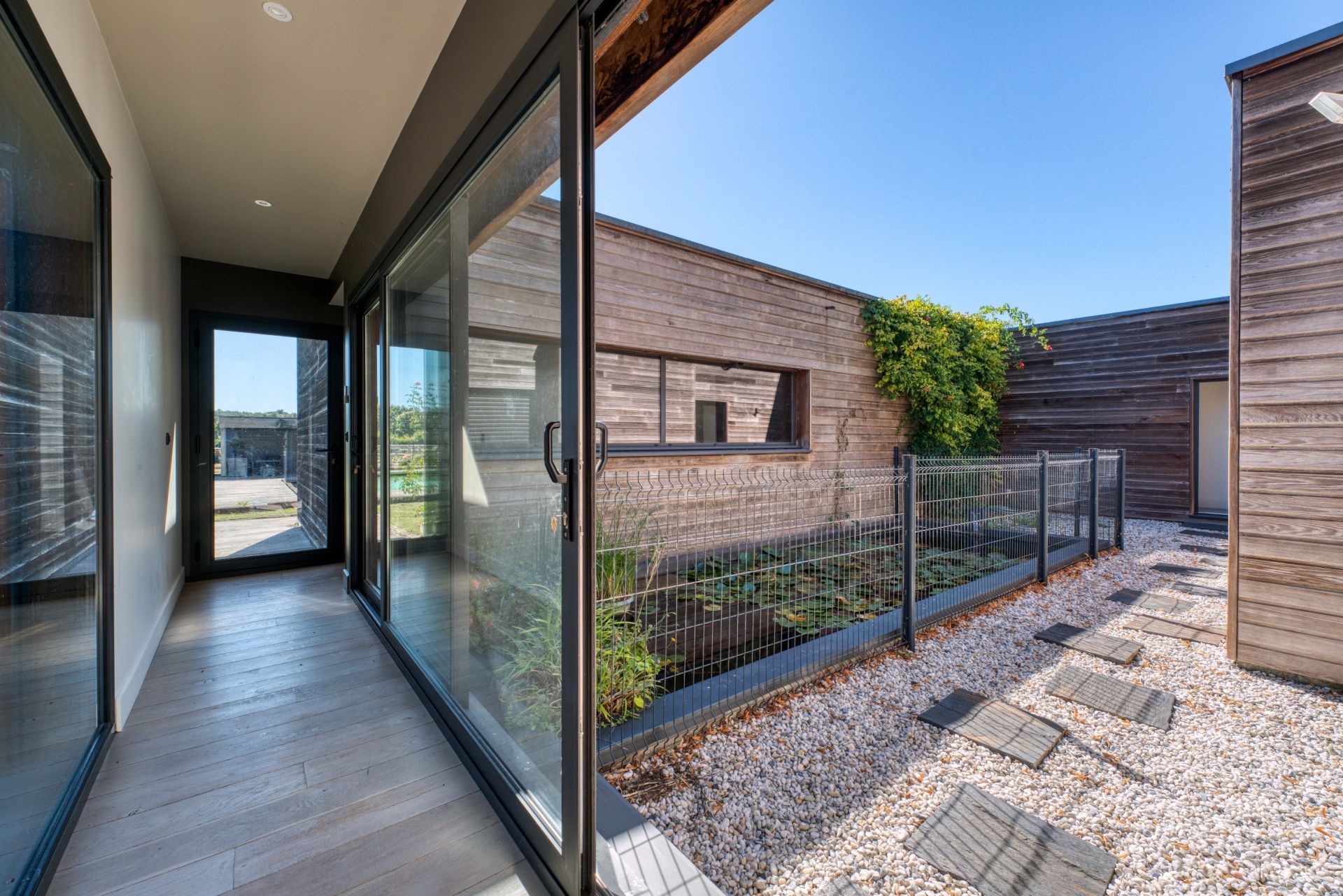 architect's house 10 Rooms for sale on ST YRIEIX SUR CHARENTE (16710)