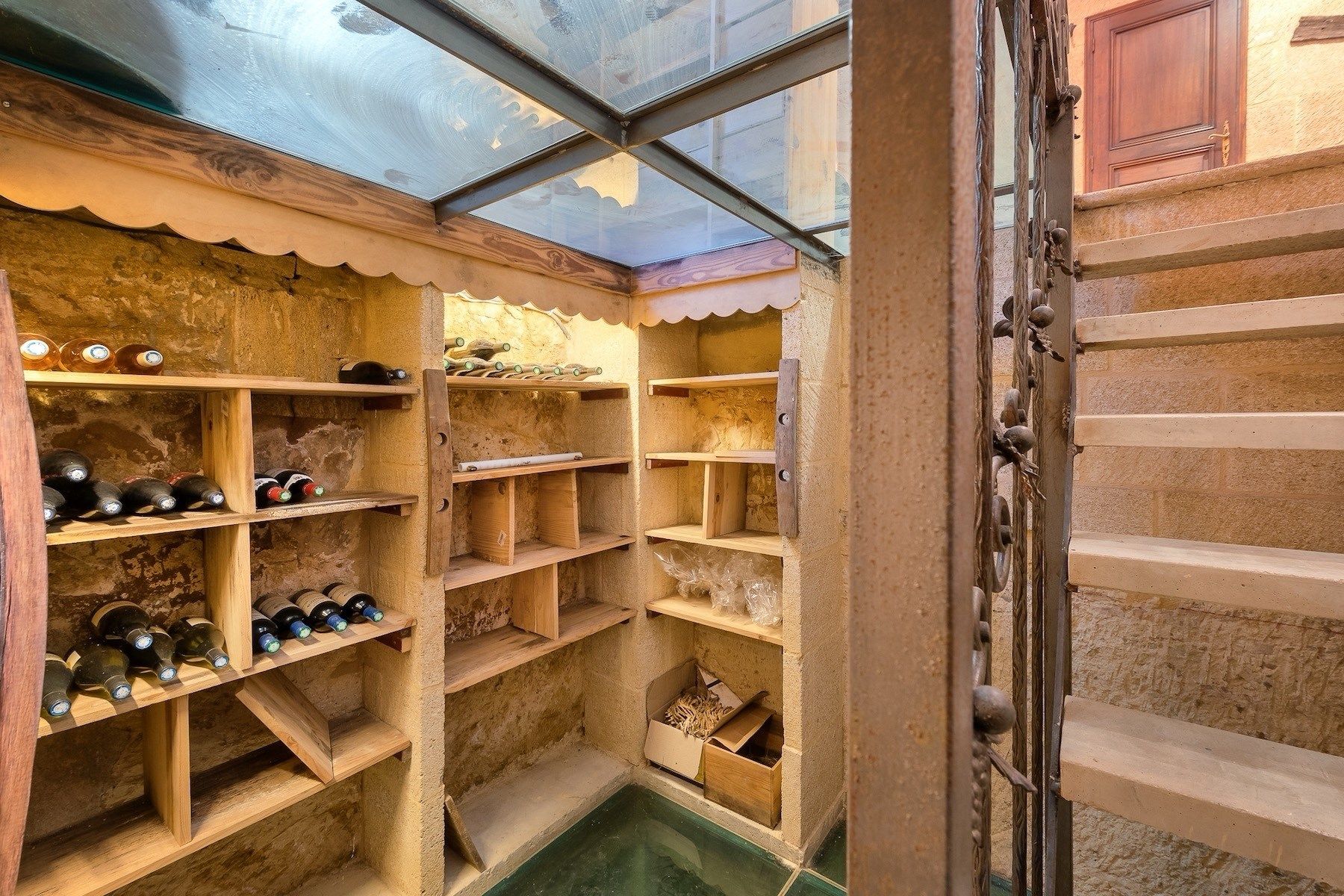maison de luxe 10 Pièces en vente sur CASTILLON DU GARD (30210)