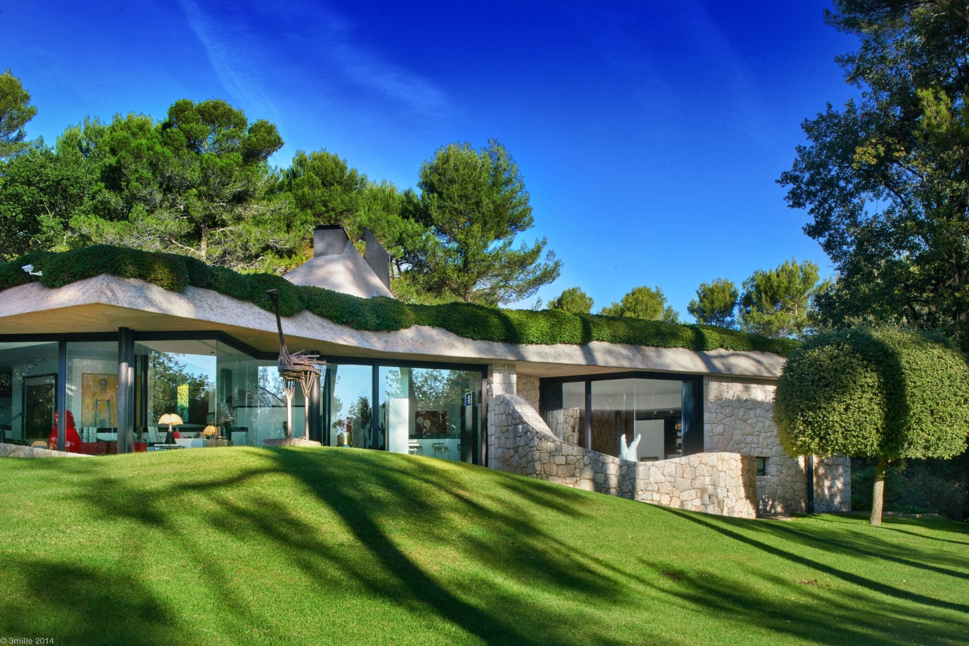 maison contemporaine 12 Pièces en vente sur ST PAUL DE VENCE (06570)