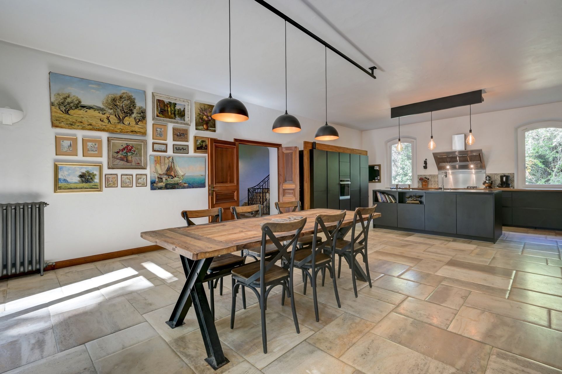 luxury house 12 Rooms for sale on AIX EN PROVENCE (13100)