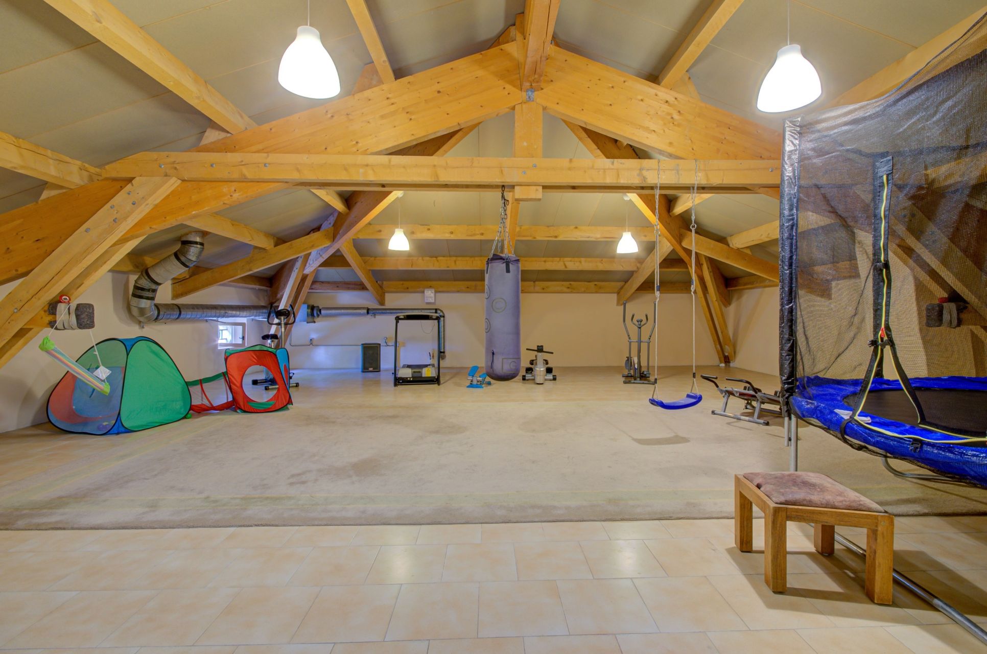 luxury house 12 Rooms for sale on AIX EN PROVENCE (13100)