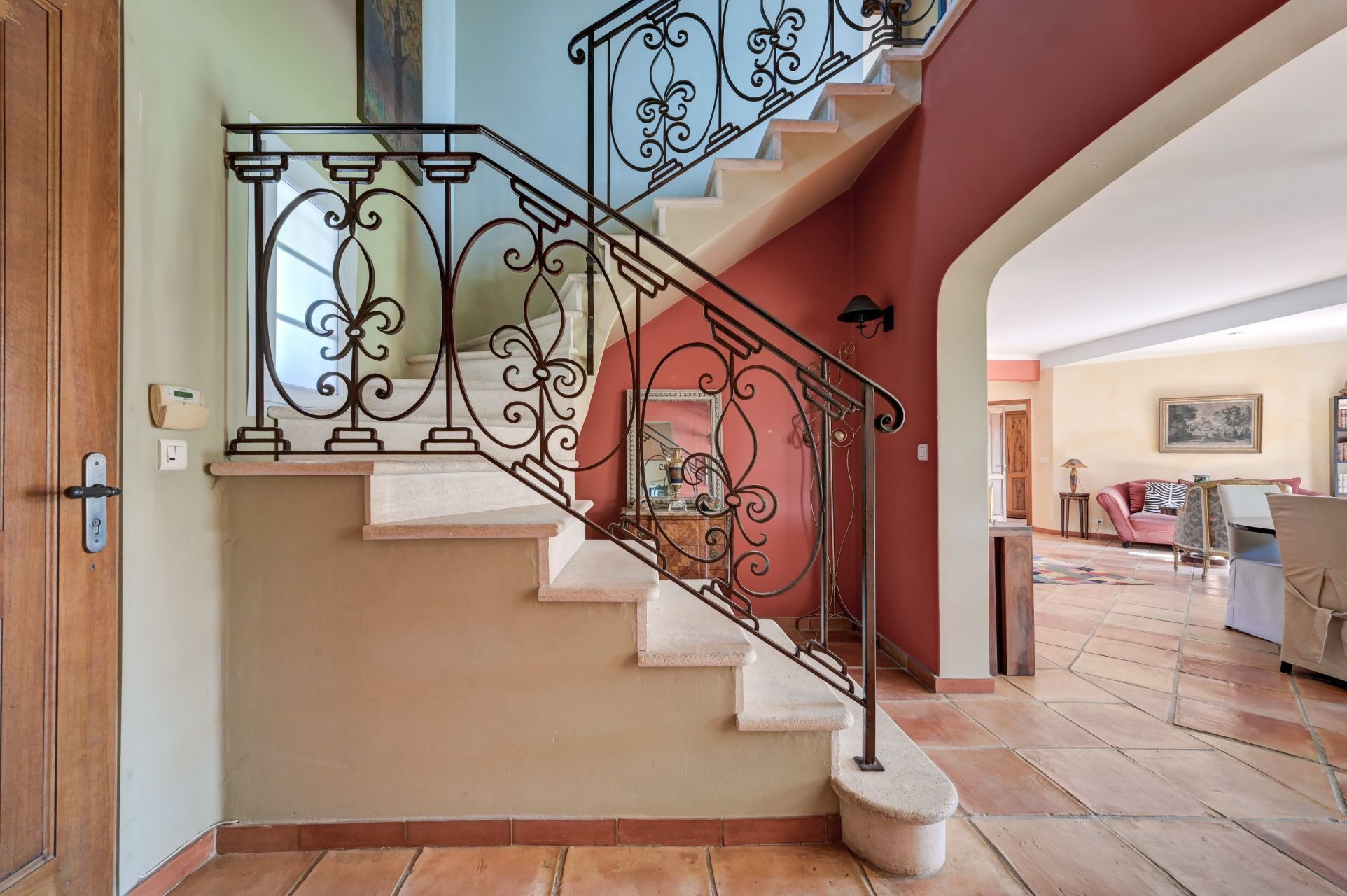 luxury house 5 Rooms for sale on AIX EN PROVENCE (13100)