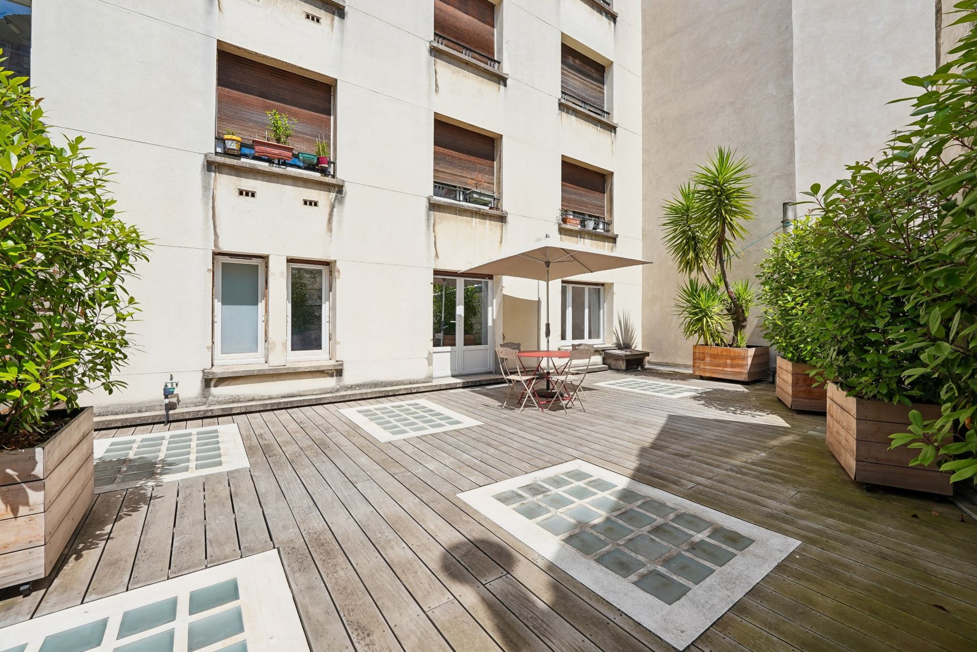 luxury apartment 4 Rooms for sale on NEUILLY SUR SEINE (92200)