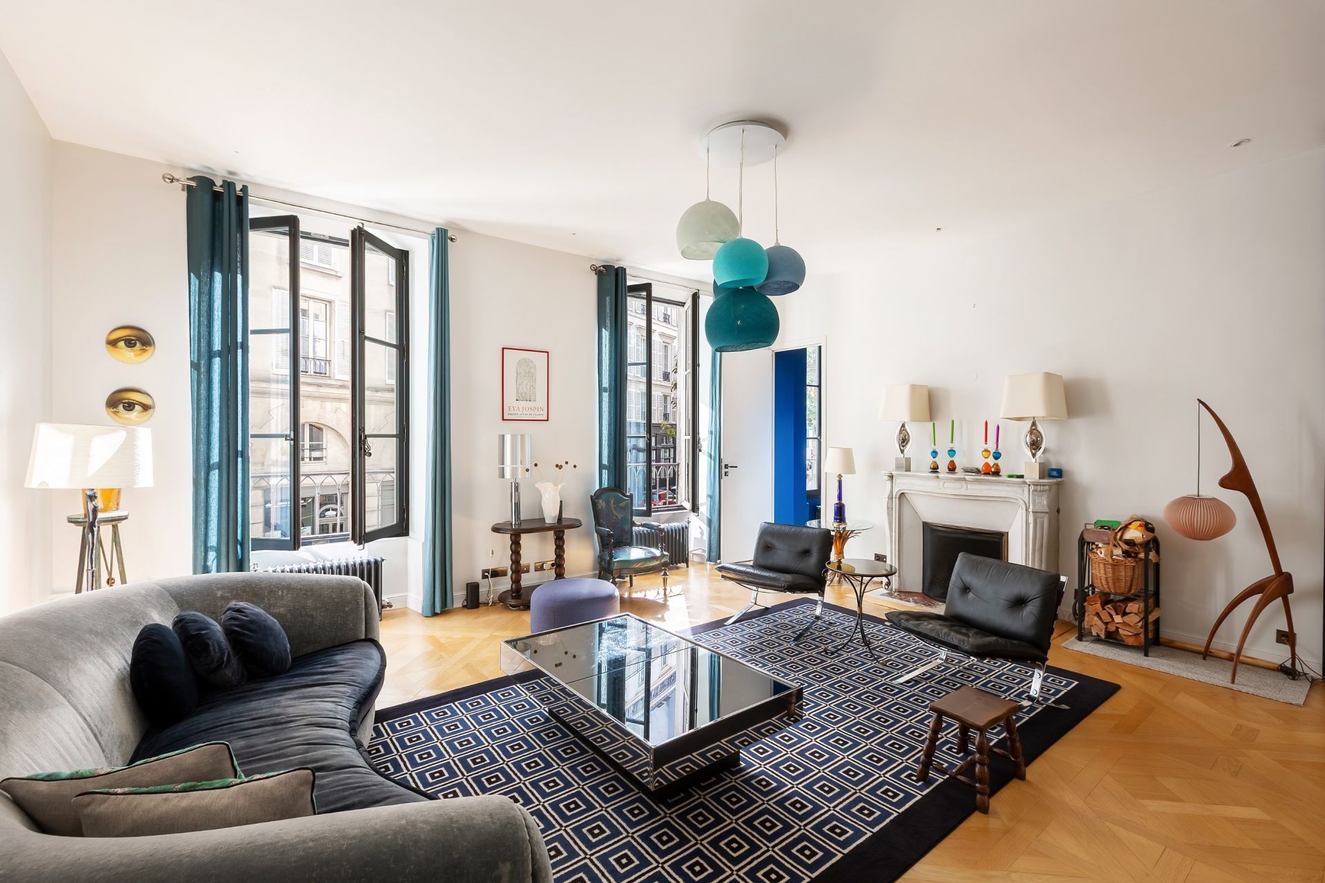 luxury apartment 6 Rooms for sale on PARIS (75006)