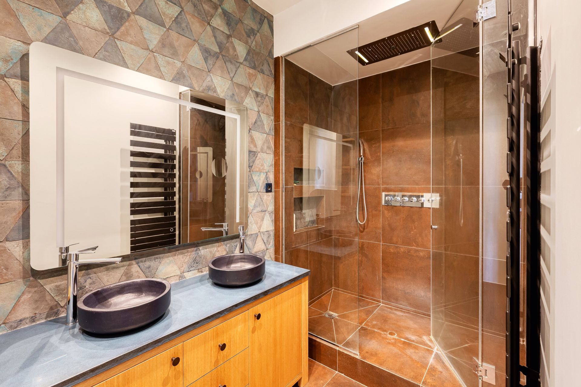 luxury apartment 6 Rooms for sale on PARIS (75006)