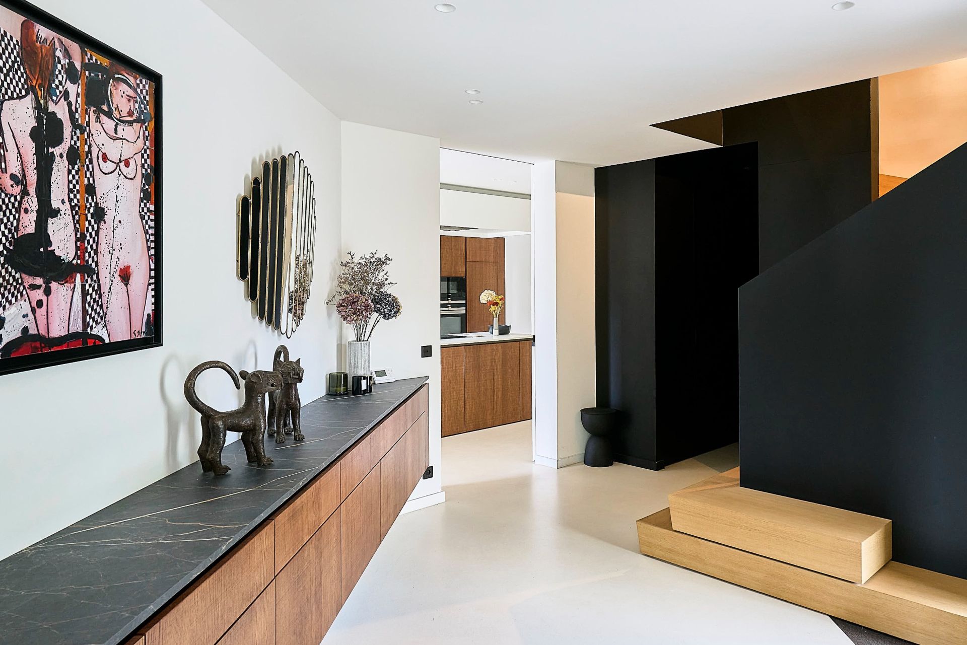luxury house 8 Rooms for sale on CROIX (59170)