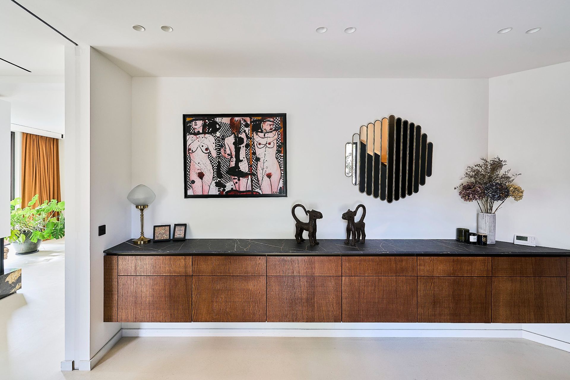 luxury house 8 Rooms for sale on CROIX (59170)