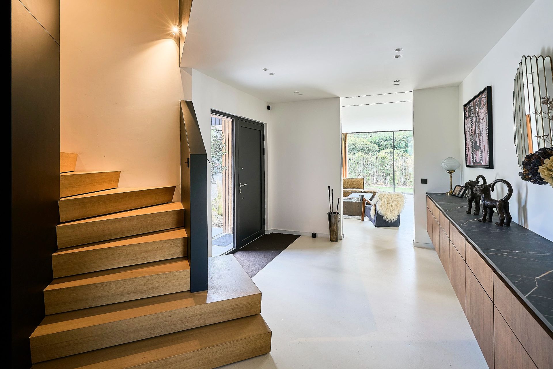luxury house 8 Rooms for sale on CROIX (59170)