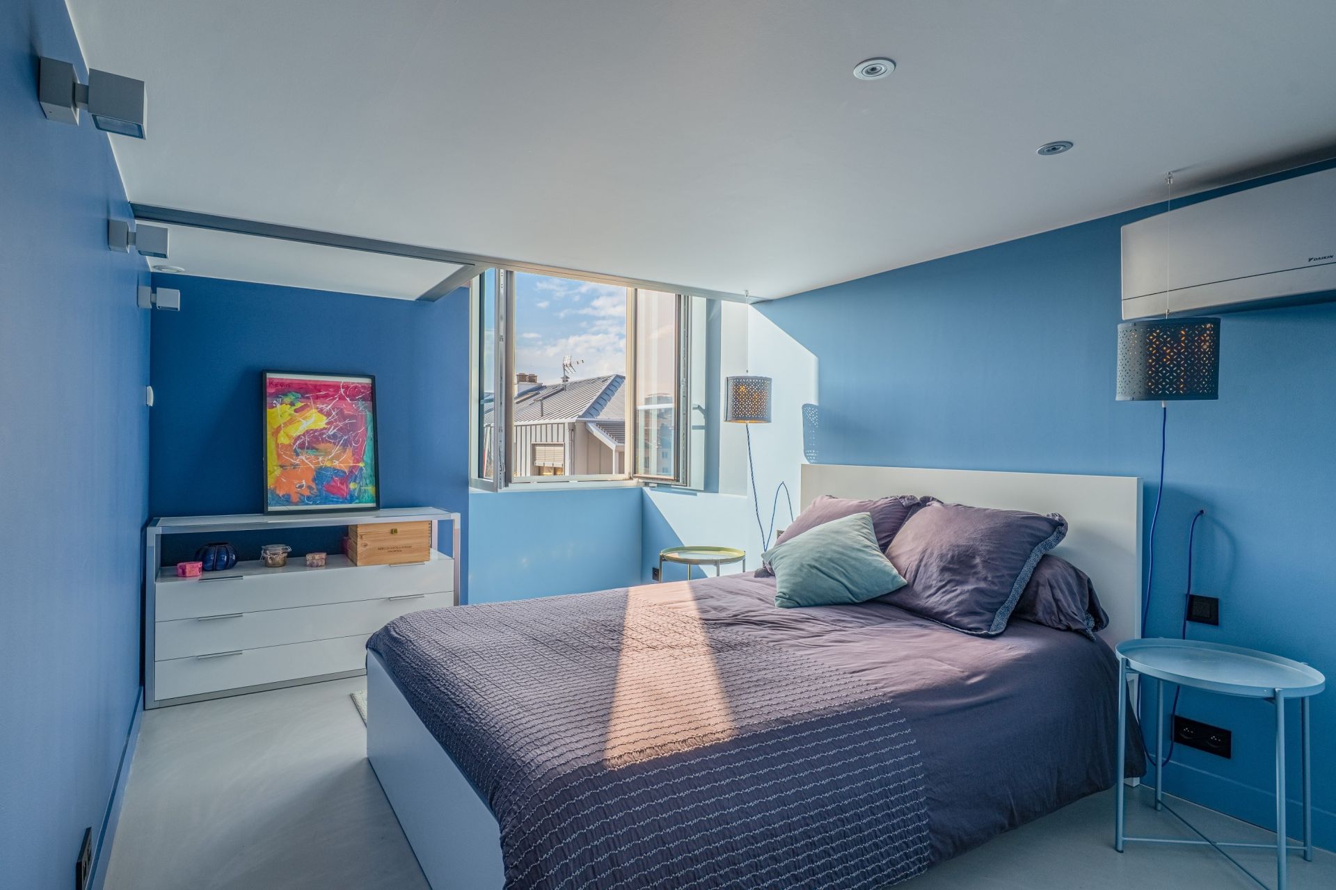 luxury apartment 3 Rooms for sale on LYON (69006)