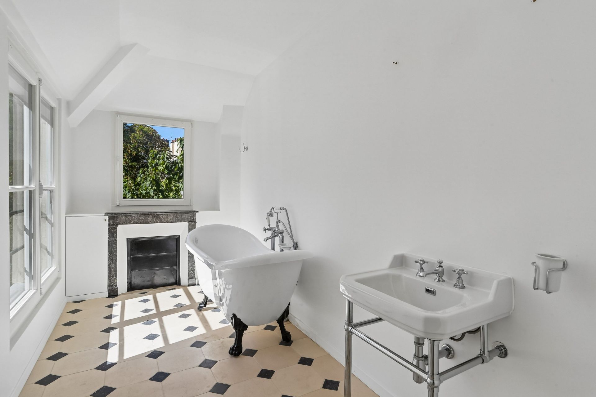 appartement de luxe 4 Pièces en location sur PARIS (75006)