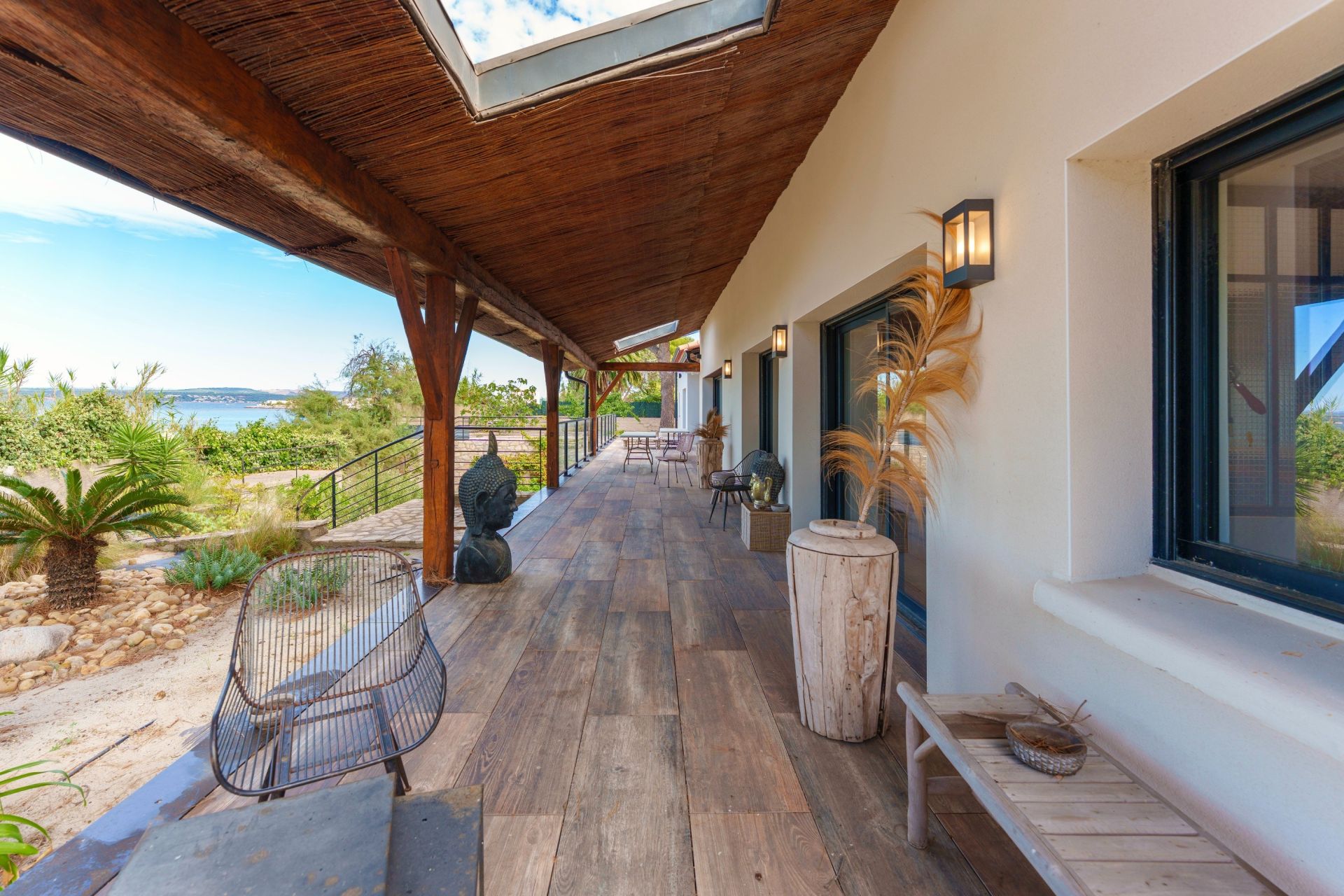 luxury house 10 Rooms for sale on SETE (34200)
