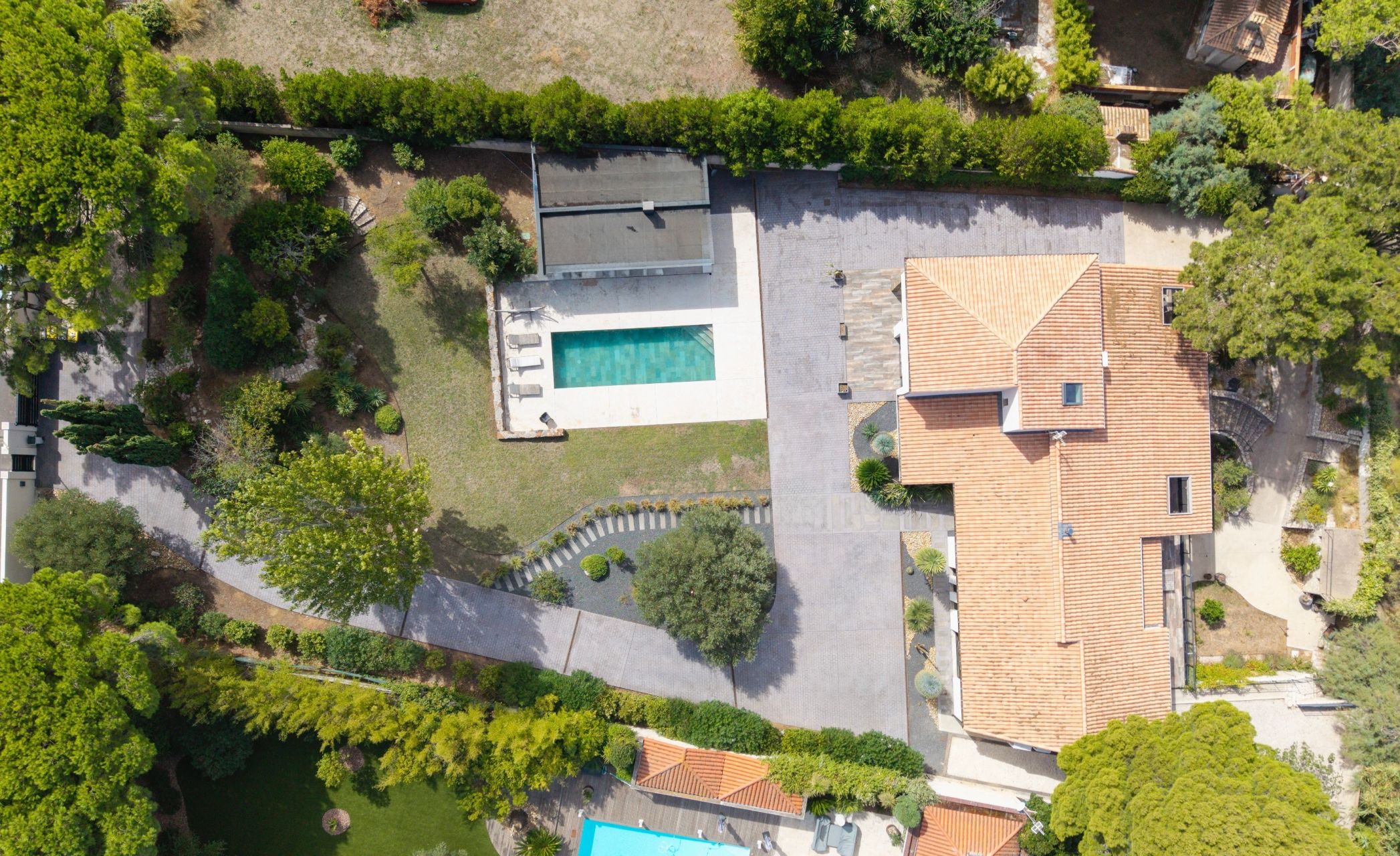 luxury house 10 Rooms for sale on SETE (34200)
