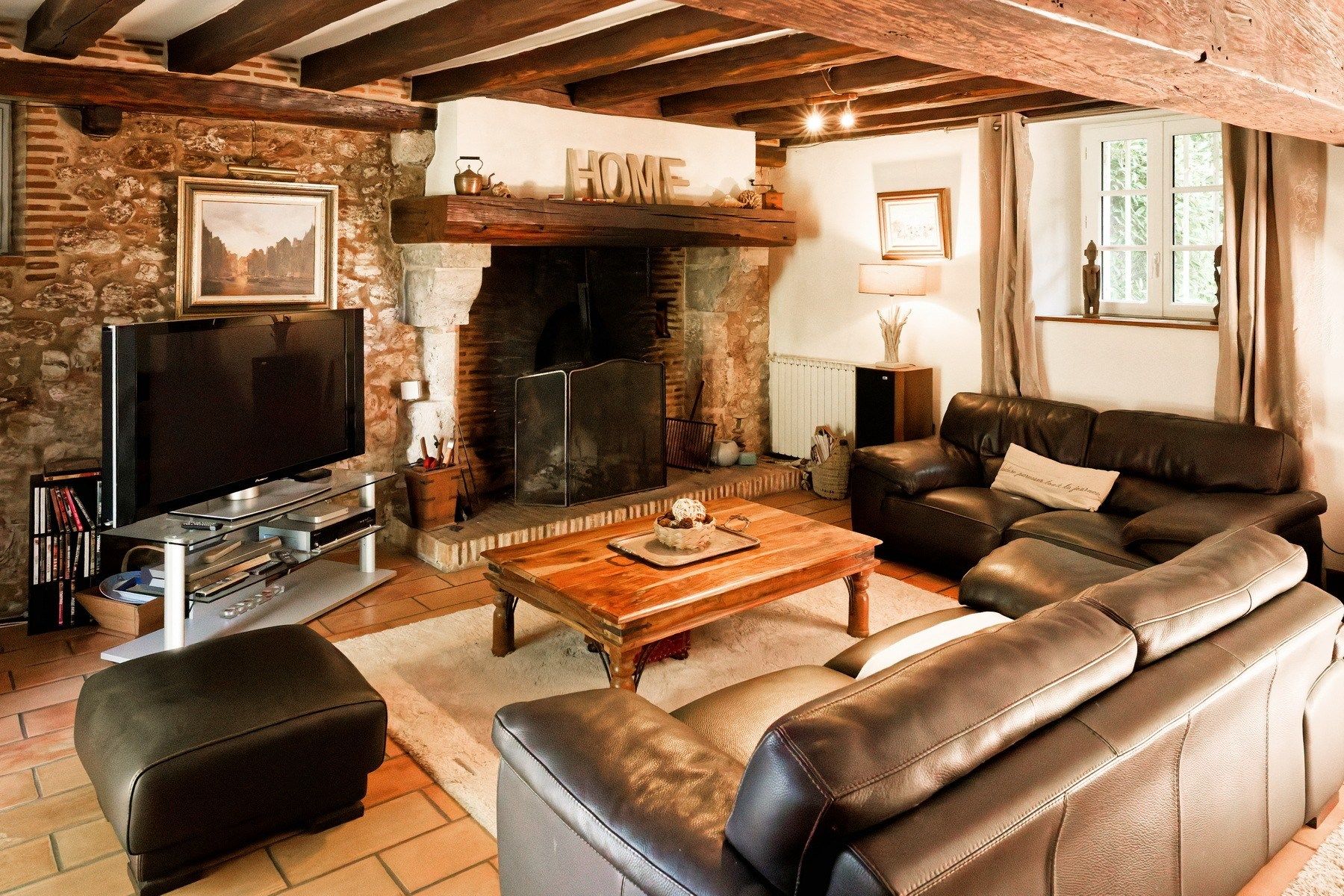 luxury house 6 Rooms for sale on OLIVET (45160)