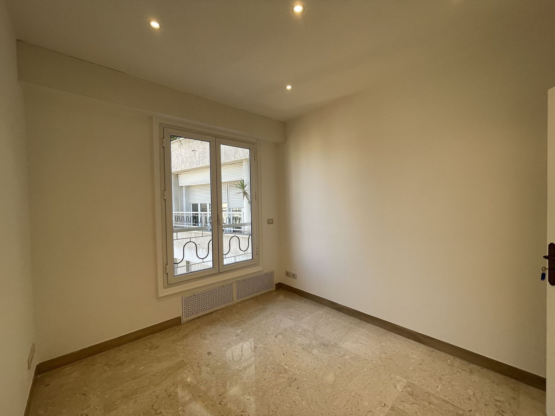 appartement de luxe 5 Pièces en location sur MONACO (98000)