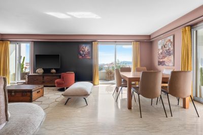 Sale Luxury apartment Hyères 4&nbsp;Rooms 134&nbsp;m²