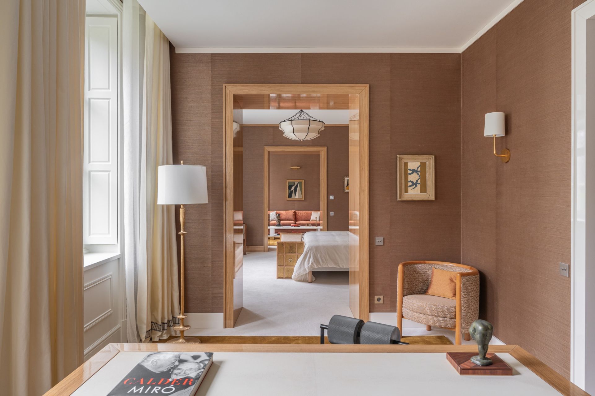 luxury house 12 Rooms for sale on PARIS (75007)