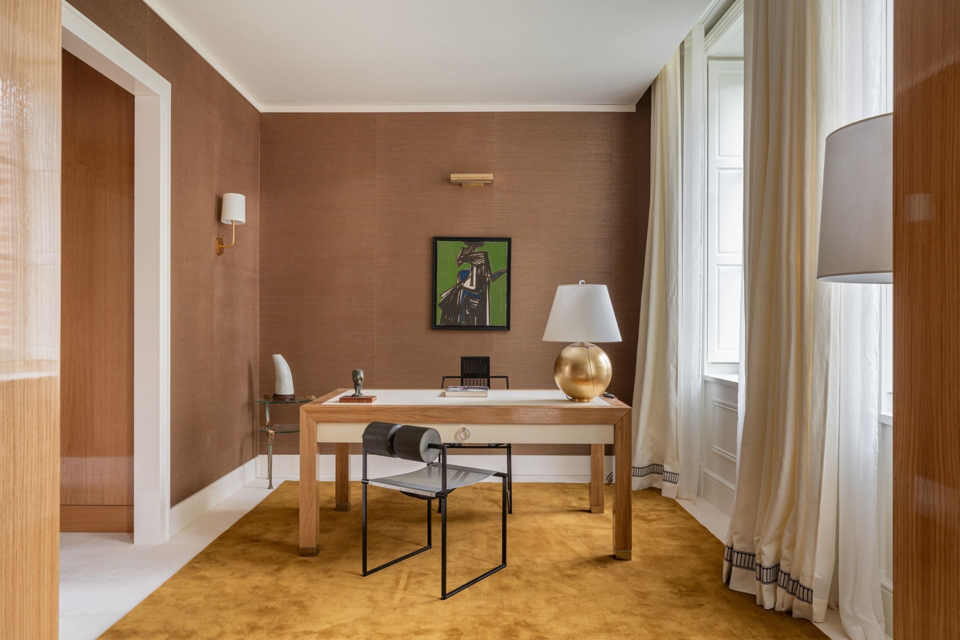 luxury house 12 Rooms for sale on PARIS (75007)