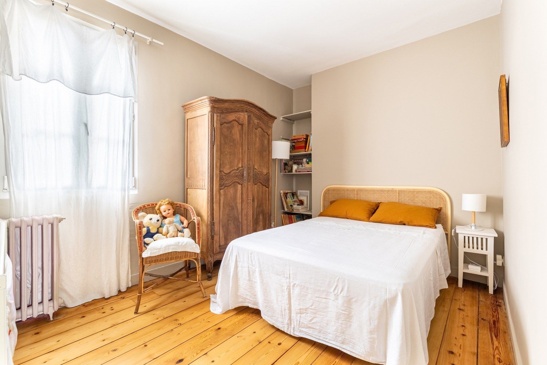 luxury house 10 Rooms for sale on BORDEAUX (33000)