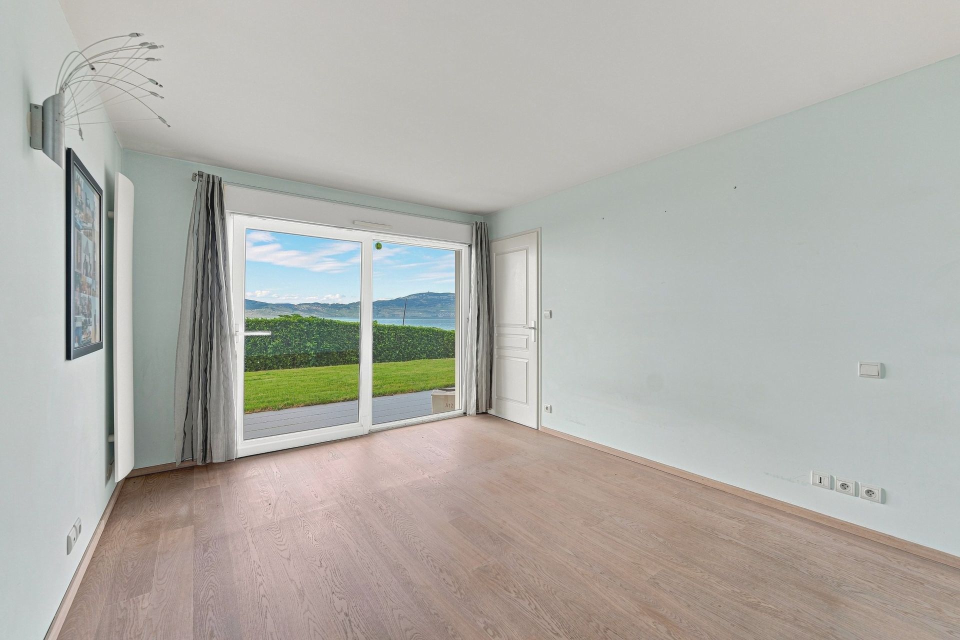 appartement de luxe 5 Pièces en vente sur ST GINGOLPH (74500)