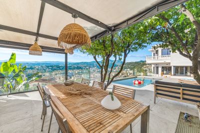 Vente Maison contemporaine Nice 7&nbsp;Pièces 190.11&nbsp;m²