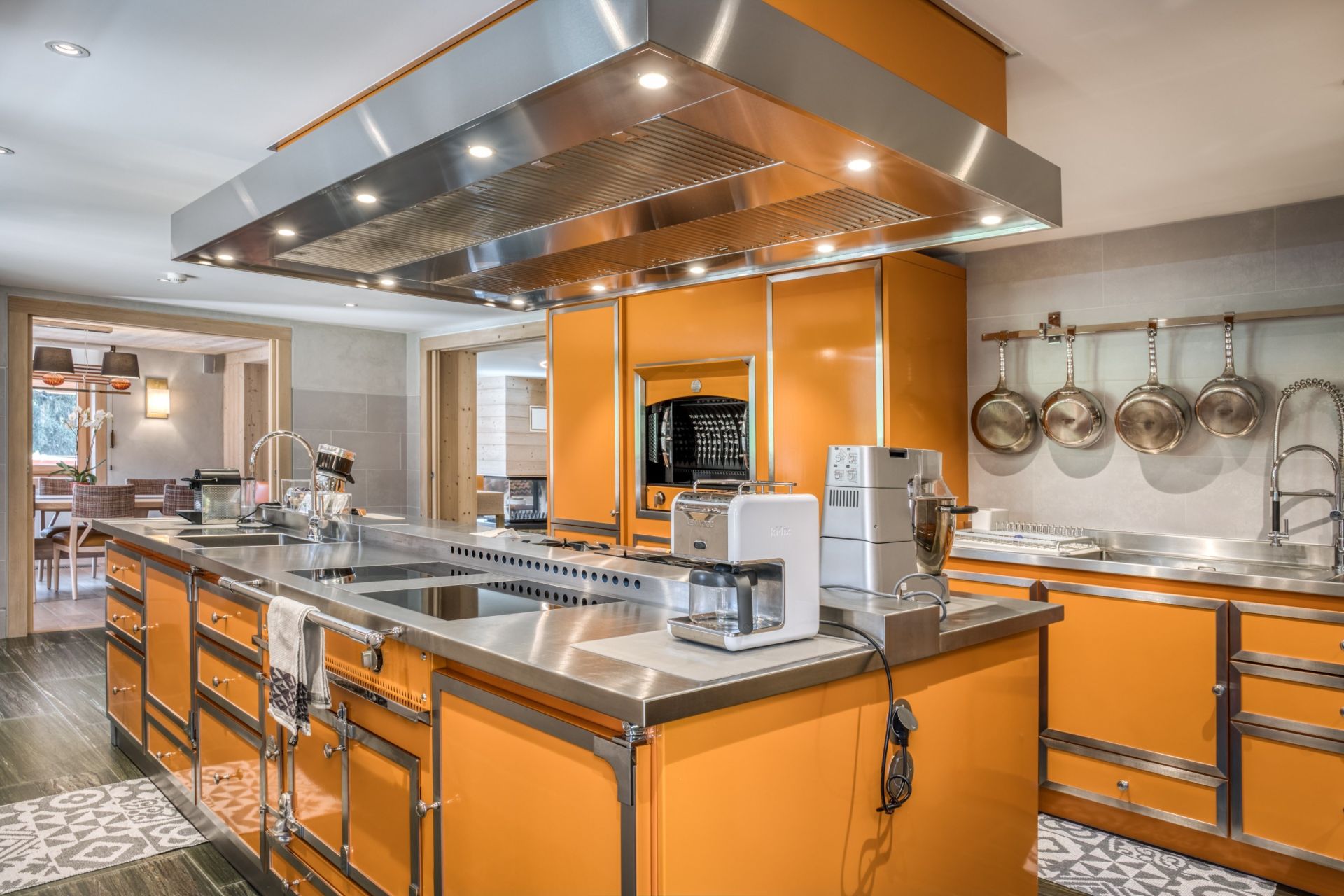luxury chalet 18 Rooms for sale on MEGEVE (74120)