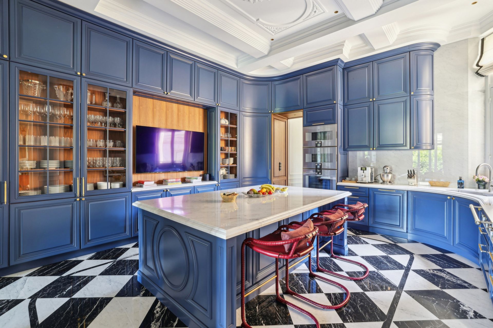 luxury apartment 7 Rooms for sale on PARIS (75016)