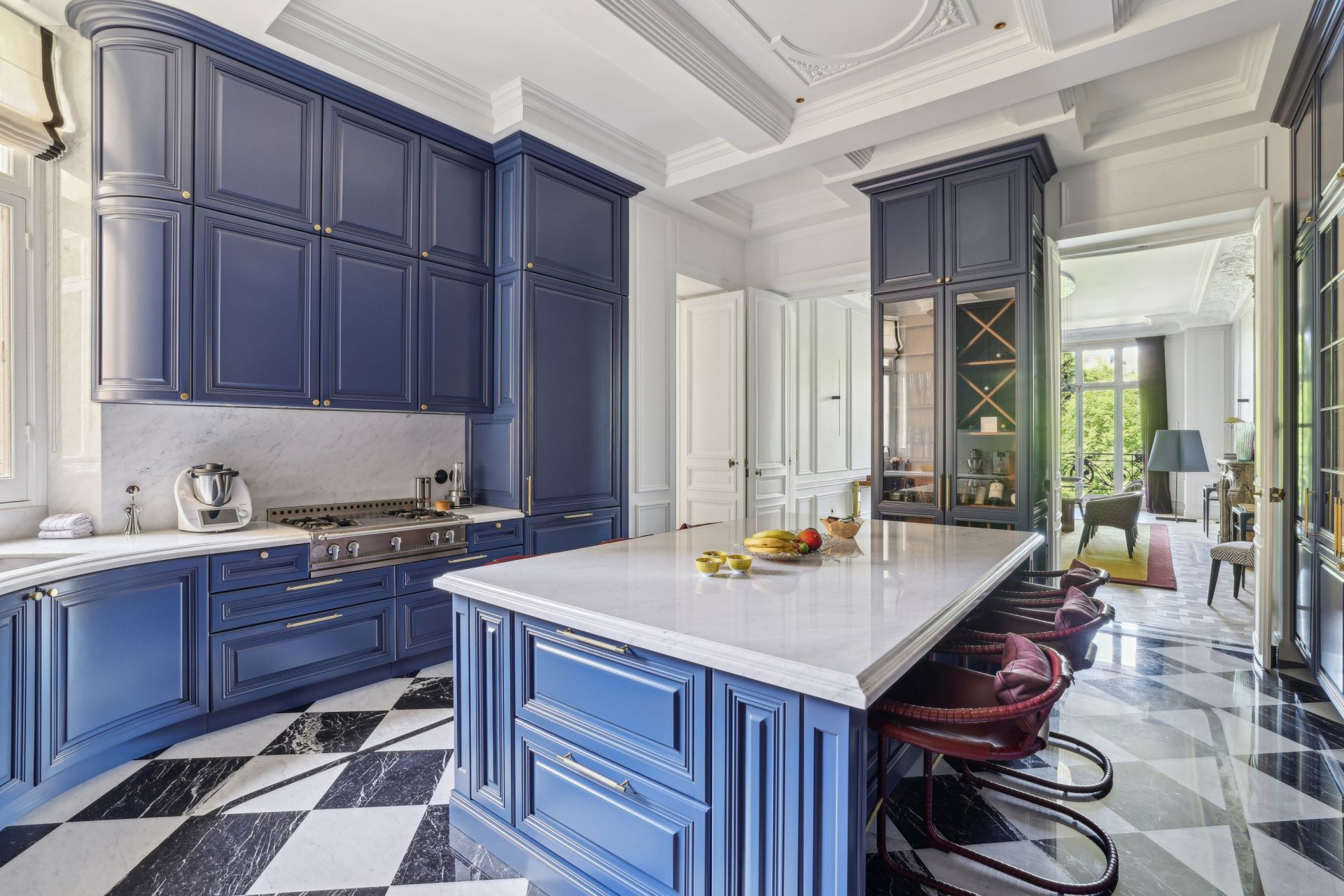 luxury apartment 7 Rooms for sale on PARIS (75016)