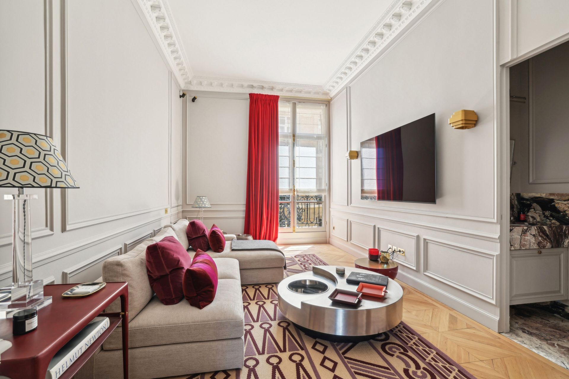luxury apartment 7 Rooms for sale on PARIS (75016)