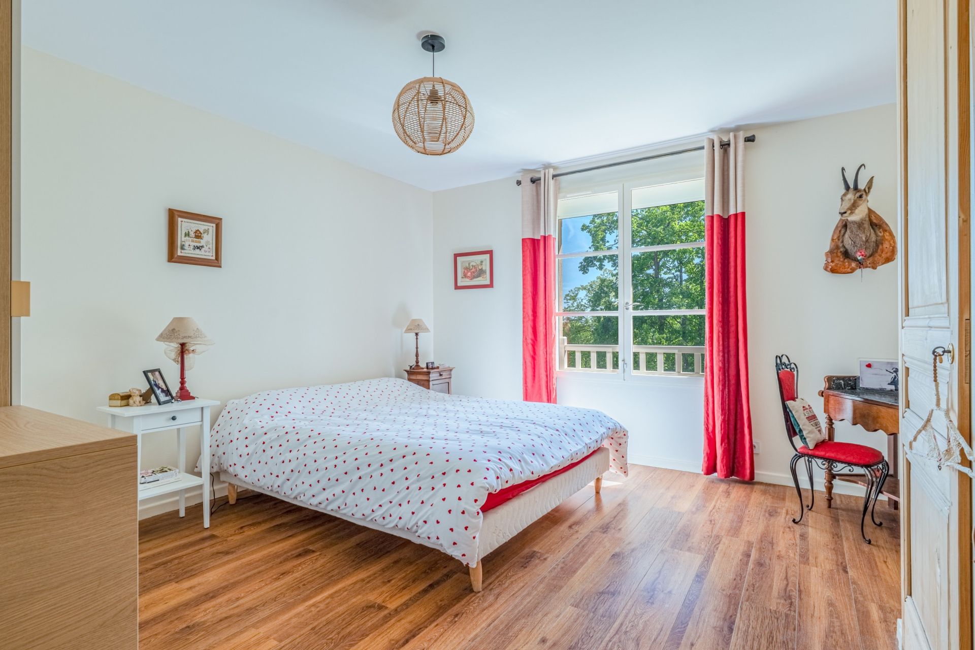 contemporary house 9 Rooms for sale on STE FOY LES LYON (69110)