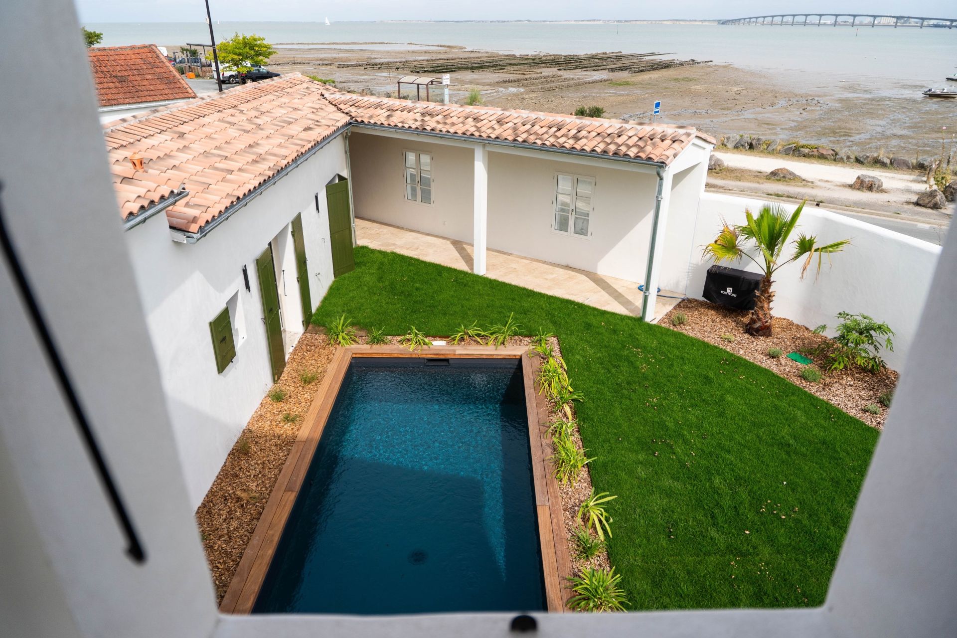 luxury house 10 Rooms for sale on RIVEDOUX PLAGE (17940)