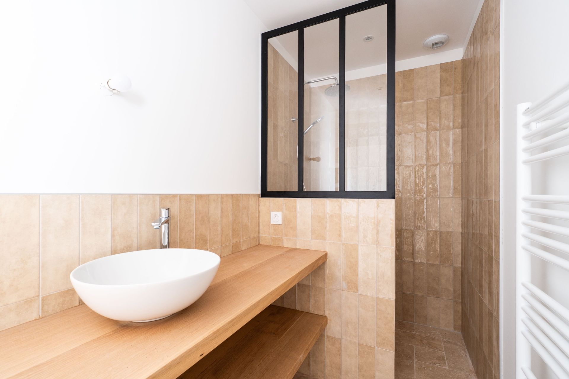 luxury house 10 Rooms for sale on RIVEDOUX PLAGE (17940)