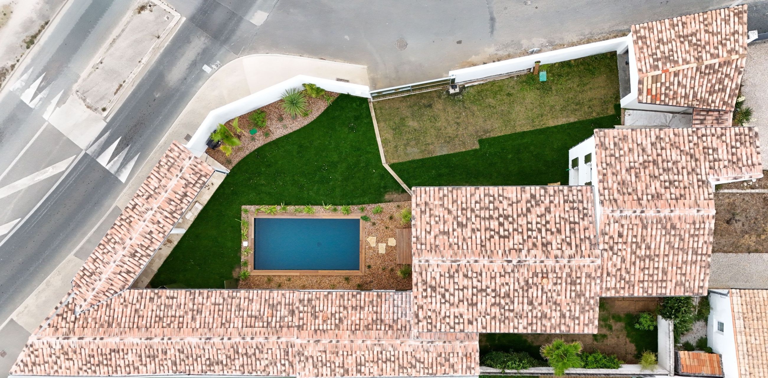 luxury house 10 Rooms for sale on RIVEDOUX PLAGE (17940)