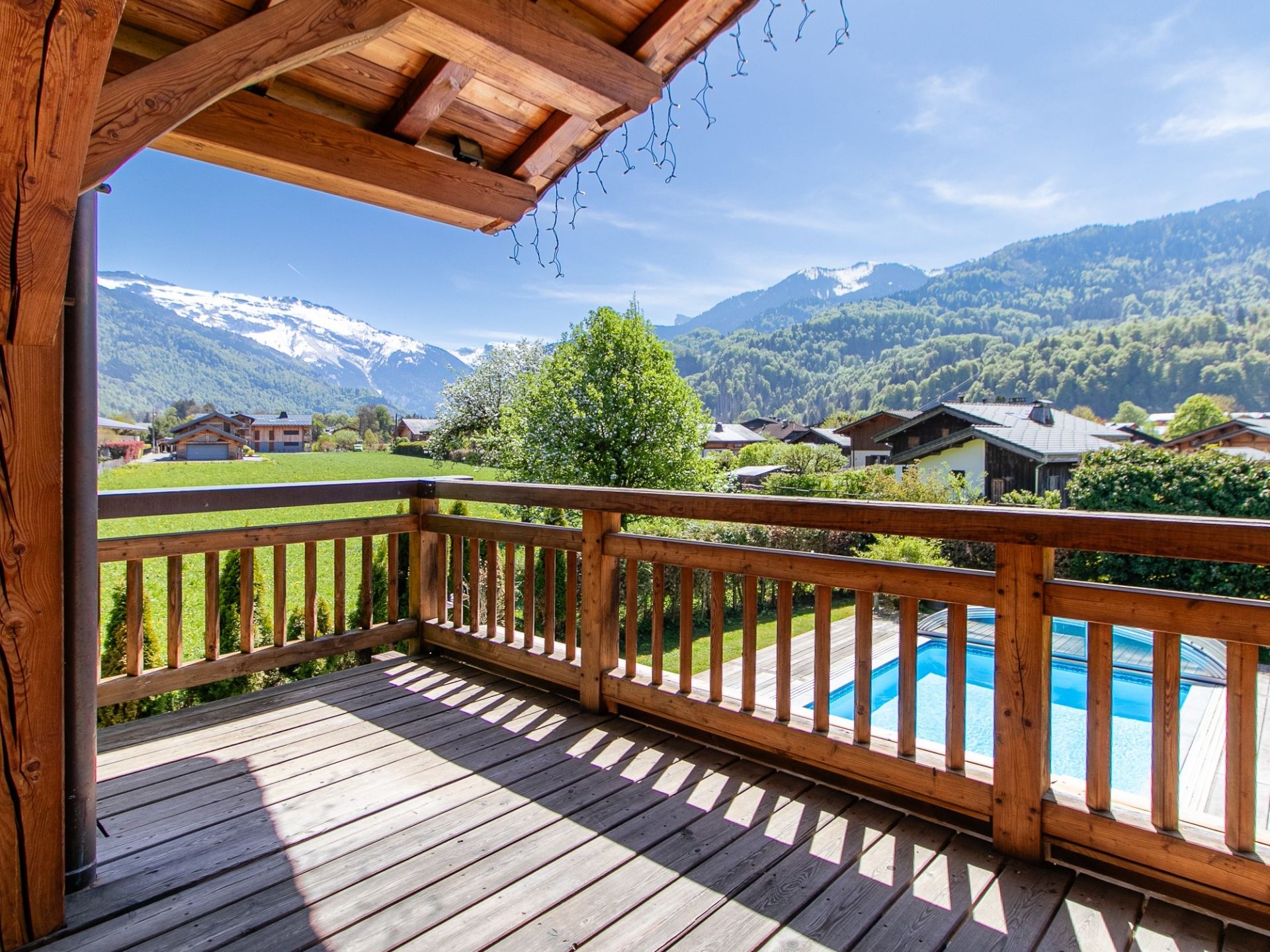 luxury chalet 14 Rooms for sale on SAMOENS (74340)